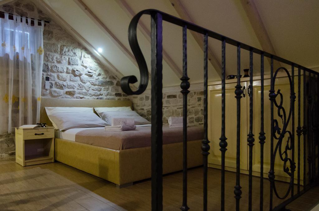 Apartments Kaja Trogir Oda fotoğraf